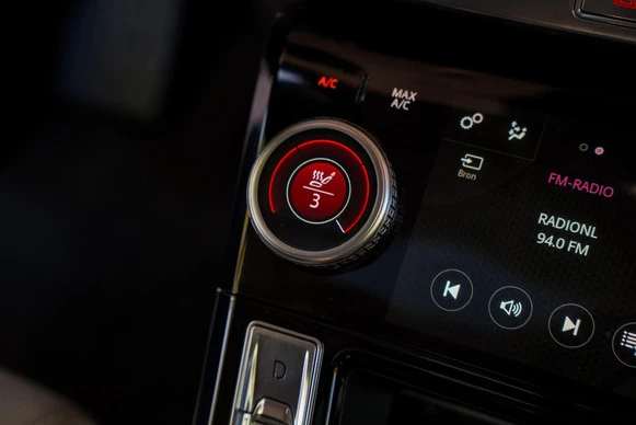 Jaguar I-PACE - Afbeelding 17 van 30