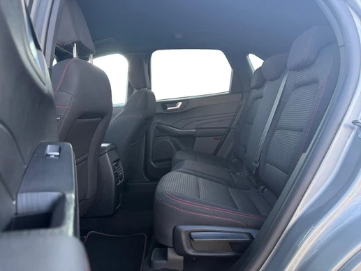 Ford Kuga - Afbeelding 11 van 30