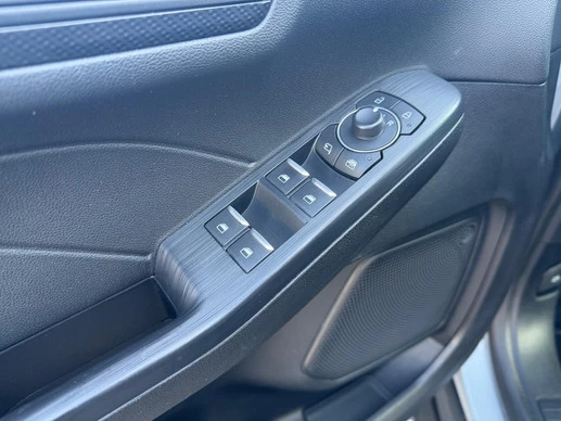 Ford Kuga - Afbeelding 24 van 30