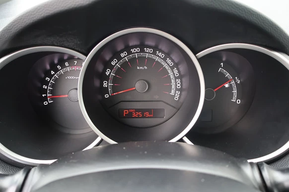 Kia Venga - Afbeelding 17 van 27