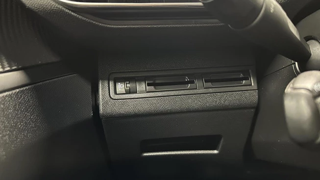 Peugeot 3008 - Afbeelding 28 van 30