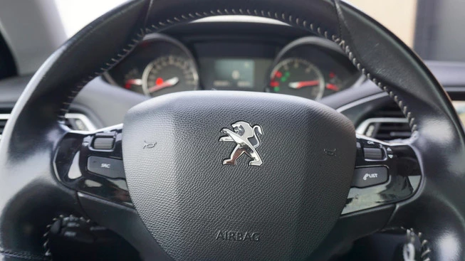 Peugeot 308 - Afbeelding 29 van 30