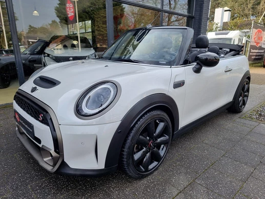 MINI Cooper S Cabrio - Afbeelding 6 van 30
