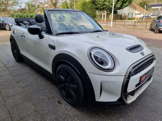MINI Cooper S Cabrio - Afbeelding 11 van 30
