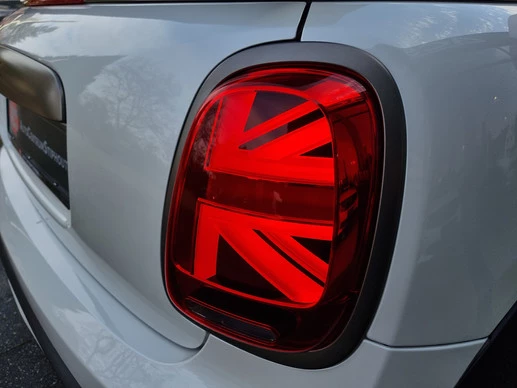 MINI Cooper S Cabrio - Afbeelding 28 van 30