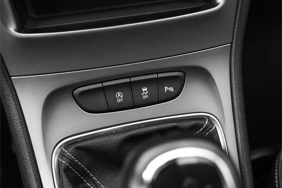 Opel Astra - Afbeelding 28 van 30