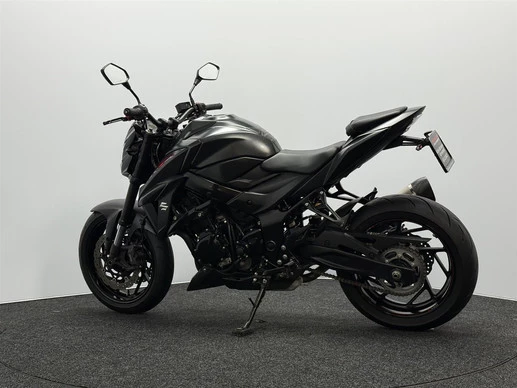 Suzuki GSX - Afbeelding 10 van 18