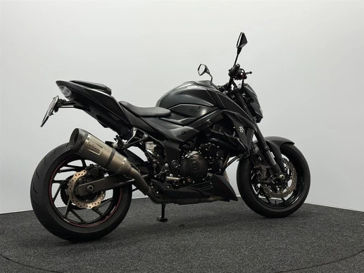 Suzuki GSX - Afbeelding 16 van 18