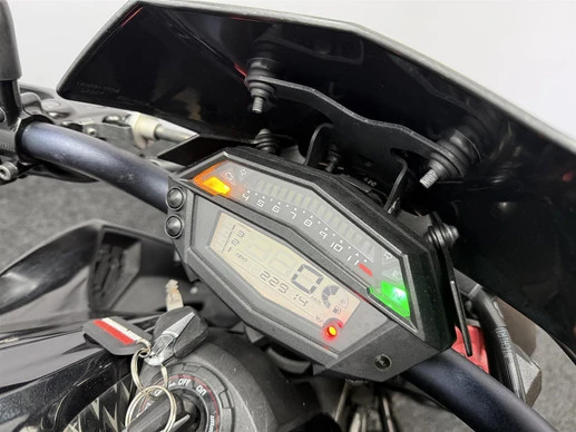 Kawasaki Z1000 - Afbeelding 17 van 19