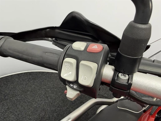 BMW F 800 GS Adventure - Afbeelding 18 van 19