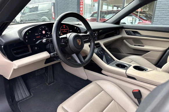 Porsche Taycan - Afbeelding 15 van 30