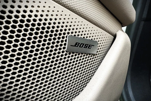 Porsche Taycan - Afbeelding 22 van 30