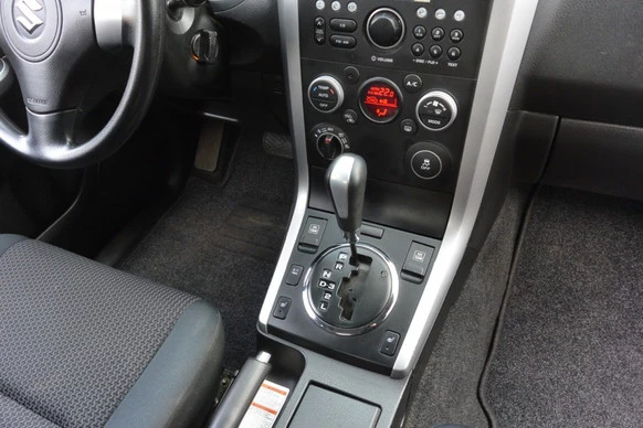 Suzuki Grand Vitara - Afbeelding 18 van 30