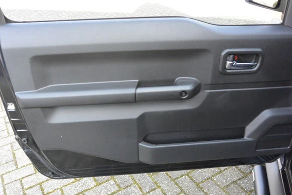 Suzuki Jimny - Afbeelding 18 van 30