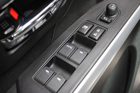 Suzuki S-Cross - Afbeelding 19 van 30