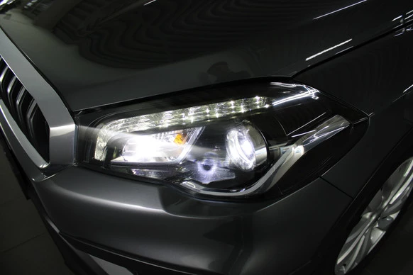 Suzuki S-Cross - Afbeelding 27 van 30