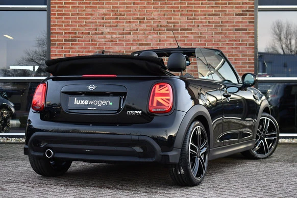 MINI Cooper Cabrio - Afbeelding 2 van 30