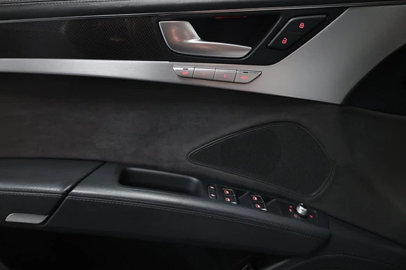Audi S8 - Afbeelding 13 van 29