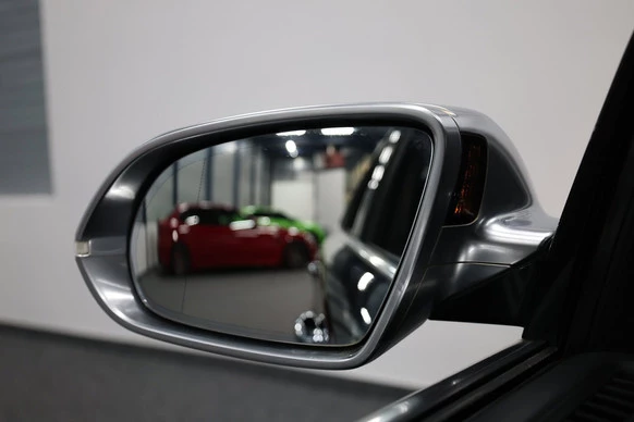 Audi S8 - Afbeelding 23 van 29