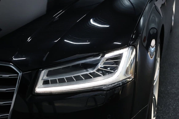 Audi S8 - Afbeelding 25 van 29