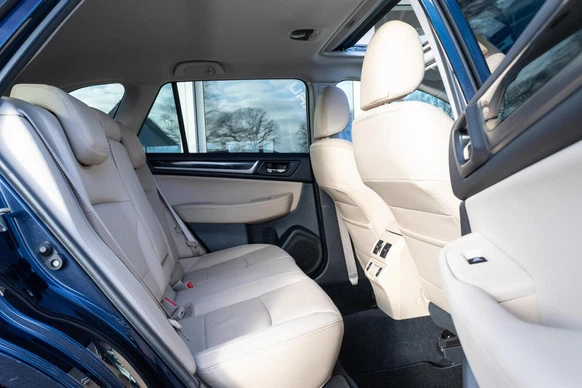Subaru Outback - Afbeelding 13 van 30