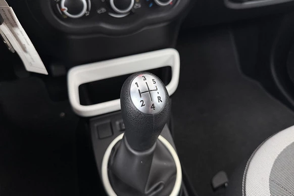 Renault Twingo - Afbeelding 22 van 24