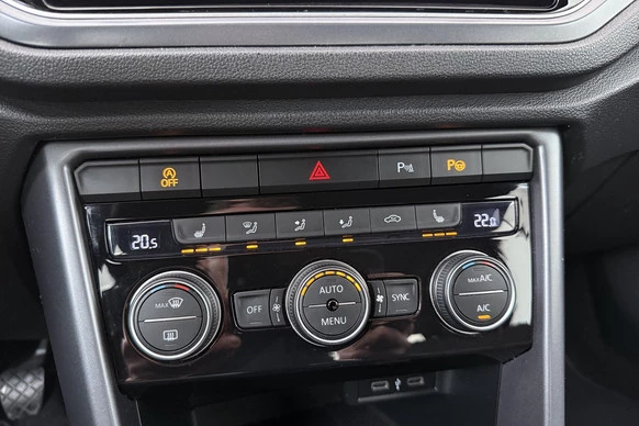 Volkswagen T-Roc - Afbeelding 24 van 27