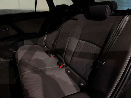 Toyota Avensis - Afbeelding 5 van 30