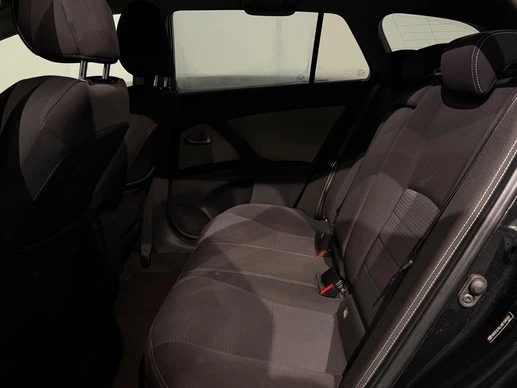 Toyota Avensis - Afbeelding 12 van 30