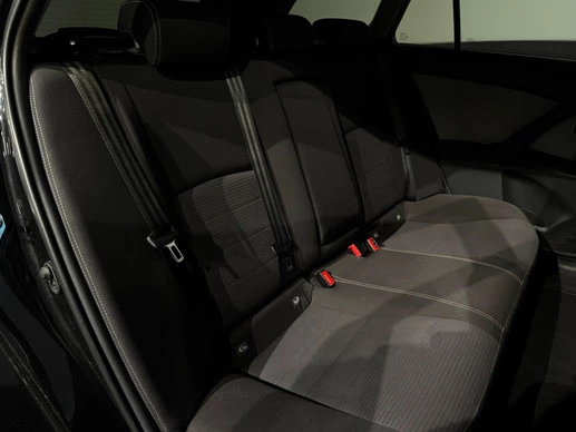 Toyota Avensis - Afbeelding 21 van 30