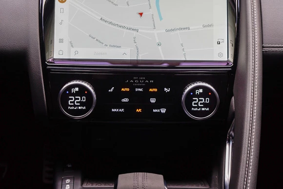 Jaguar E-PACE - Afbeelding 25 van 30