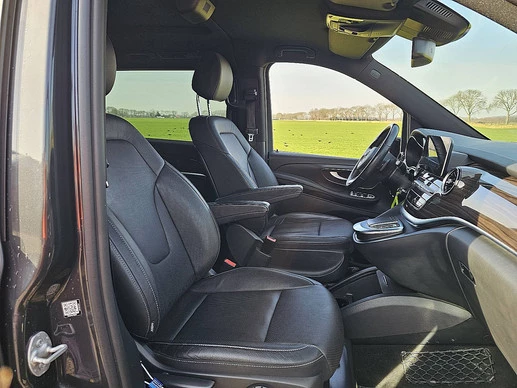 Mercedes-Benz EQV - Afbeelding 7 van 30