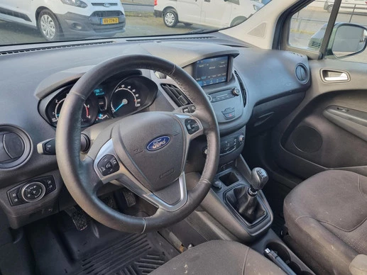 Ford Transit Courier - Afbeelding 23 van 30
