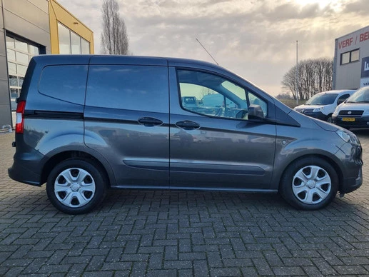 Ford Transit Courier - Afbeelding 24 van 30