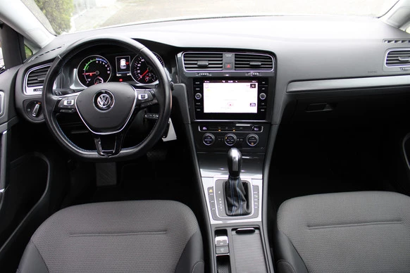 Volkswagen e-Golf - Afbeelding 4 van 30