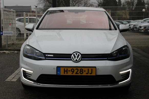 Volkswagen e-Golf - Afbeelding 8 van 30