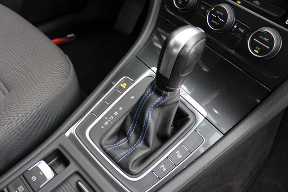 Volkswagen e-Golf - Afbeelding 13 van 30