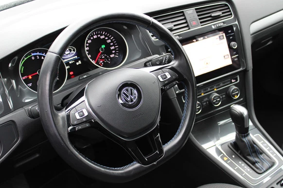 Volkswagen e-Golf - Afbeelding 15 van 30
