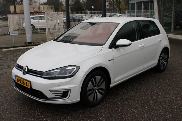 Volkswagen e-Golf - Afbeelding 18 van 30