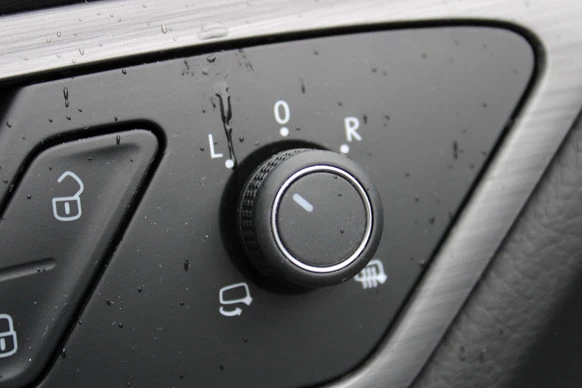 Volkswagen e-Golf - Afbeelding 23 van 30