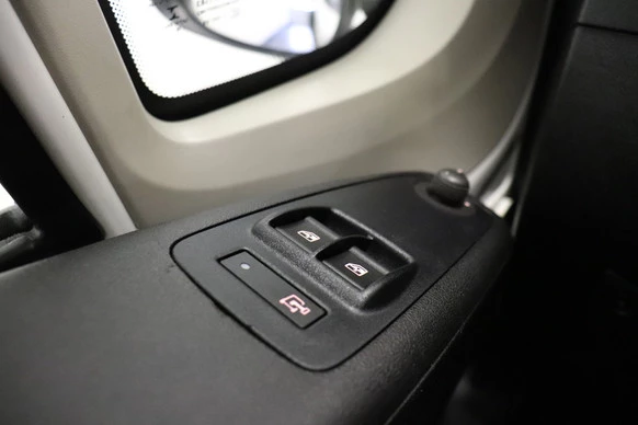 Peugeot Boxer - Afbeelding 23 van 24