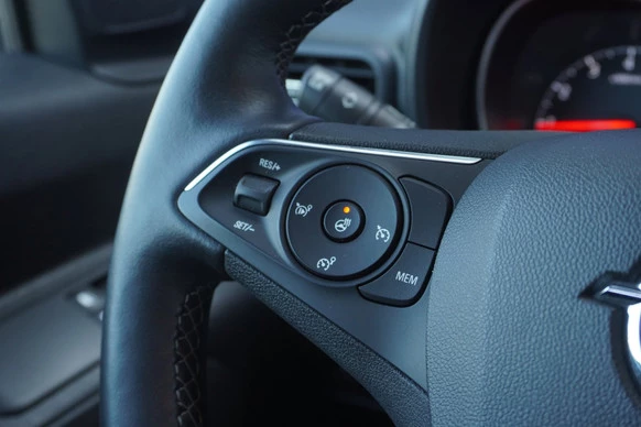 Opel Combo - Afbeelding 13 van 30