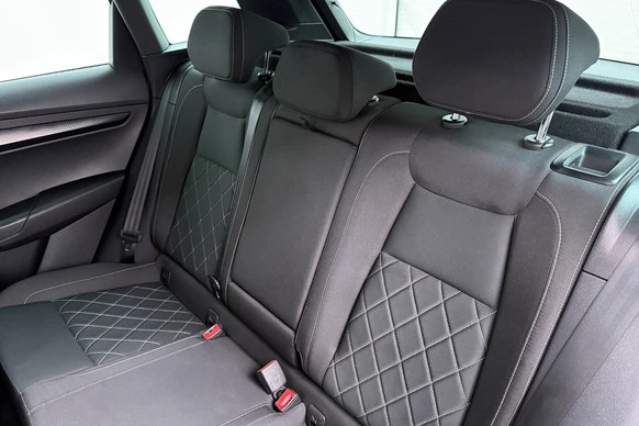 Škoda Karoq - Afbeelding 11 van 30