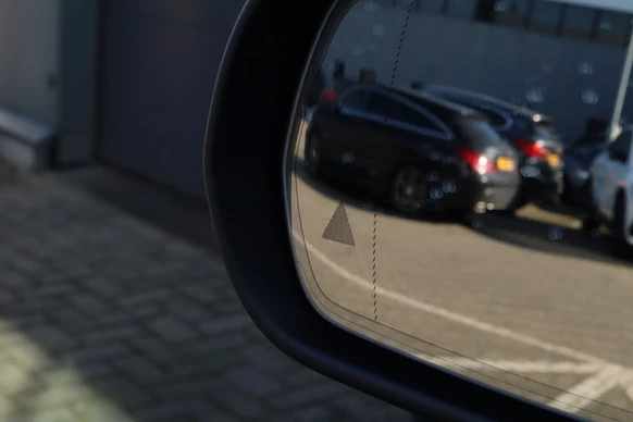 Mercedes-Benz GLC - Afbeelding 29 van 30