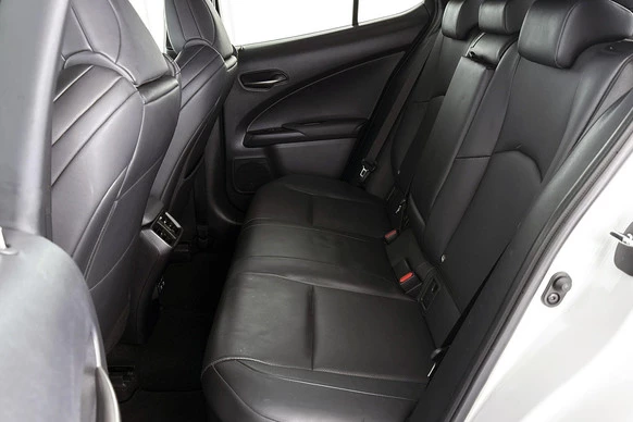 Lexus UX - Afbeelding 7 van 30
