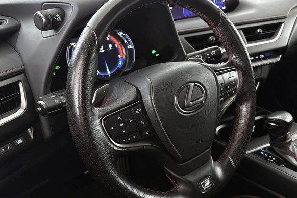 Lexus UX - Afbeelding 8 van 30