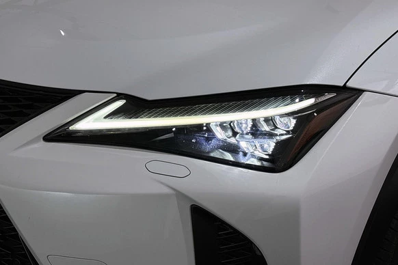Lexus UX - Afbeelding 21 van 30