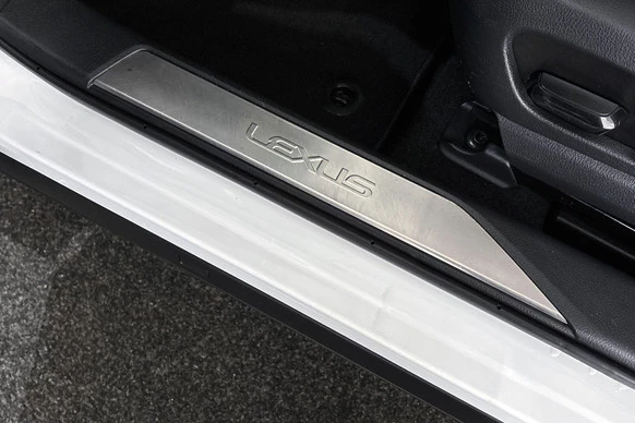 Lexus UX - Afbeelding 26 van 30