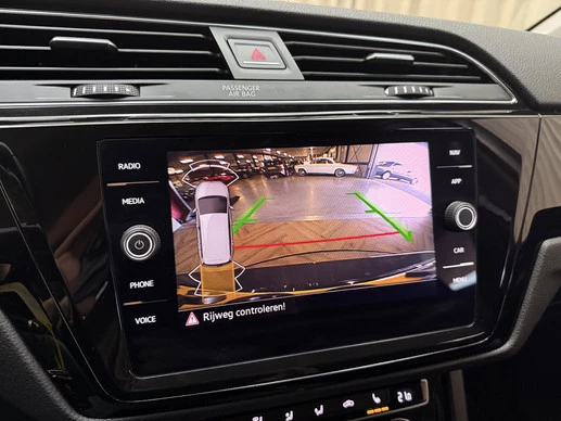 Volkswagen Touran - Afbeelding 10 van 30