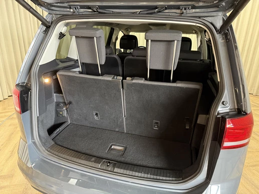 Volkswagen Touran - Afbeelding 18 van 30